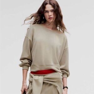 Lululemon Oversized sweatshirt cropped size 2